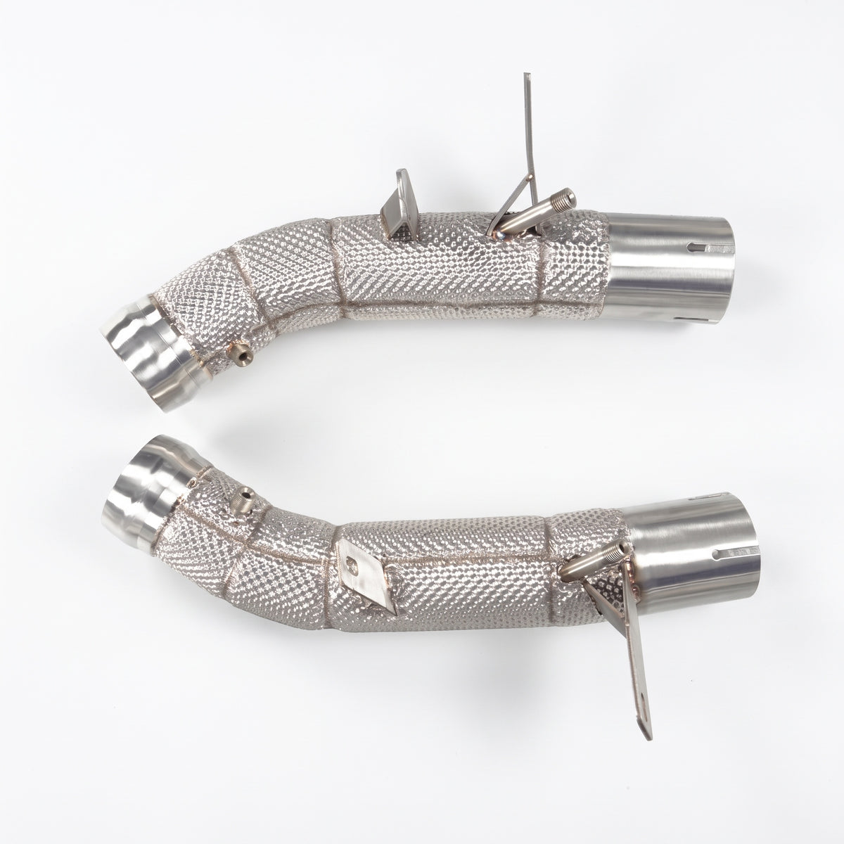 Mercedes-AMG C63 and C63 S M177 performance downpipe set, flange detail