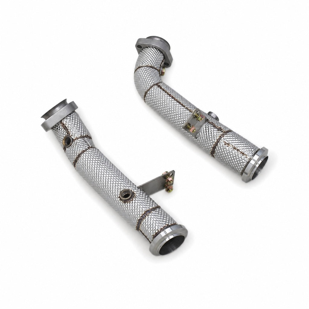WSTN Performance M276 downpipes, TIG-welded construction detail, V-band connection